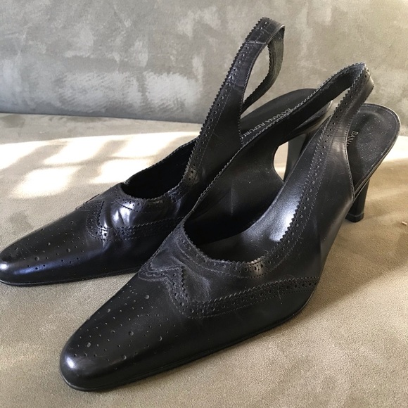 Banana republic wing tip heels size 8.5 - Picture 1 of 6